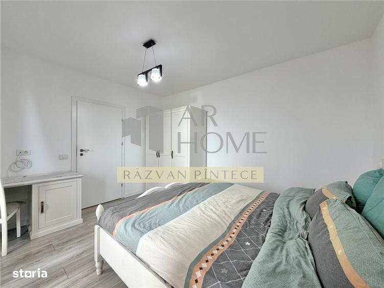 Apartament cu 3 camere decomandat în Păulești