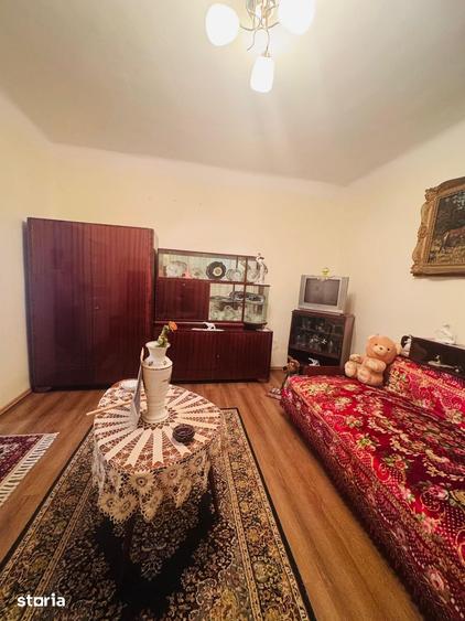 Casă cu 4 camere cu Teren 178 Mp în Cantemir