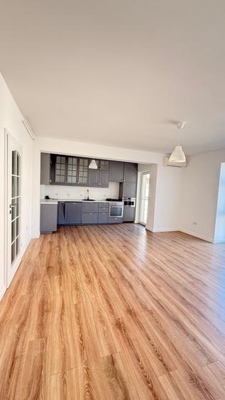 Apartament cu 3 camere decomandat în Vest