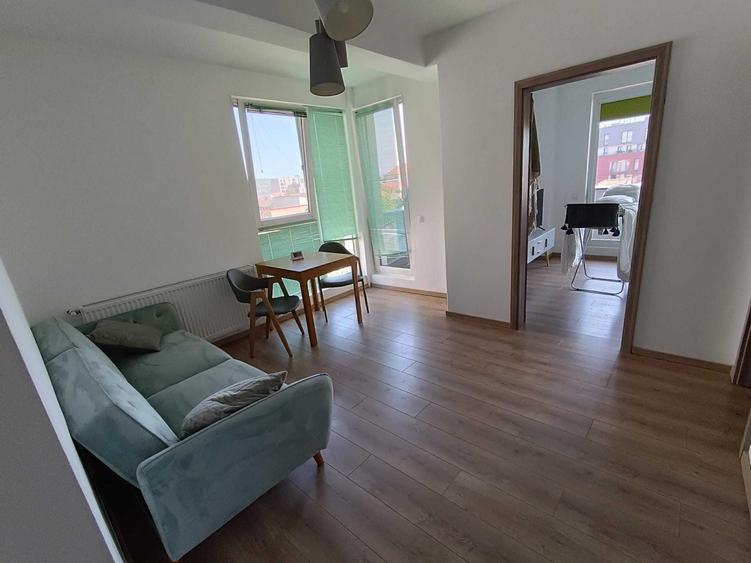 Inchiriez apartament 2 cam semicentral - 1