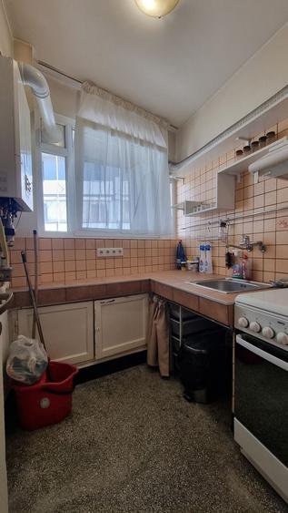 Apartament cu 2 camere semidecomandat în Cișmigiu