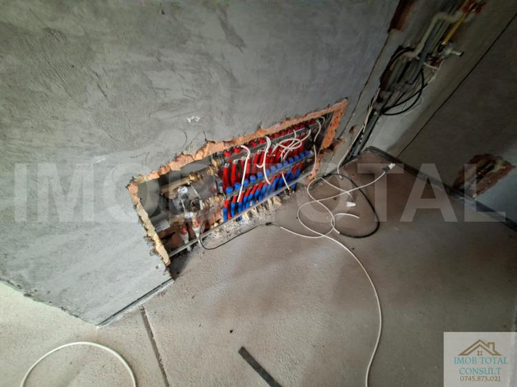 Casă individuală cu 5 camere cu Teren 563 Mp în Valea Ursului