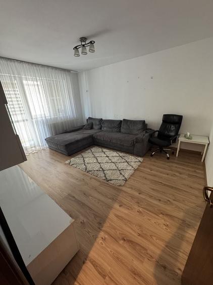 Apartament cu 2 camere decomandat în 1 Decembrie 1918