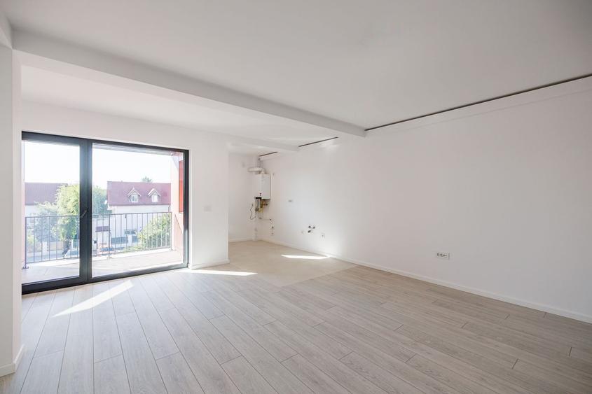Apartament cu 3 camere decomandat în Braytim