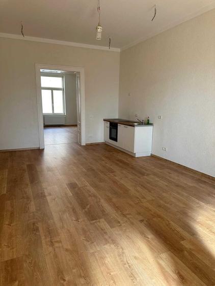Spațiu comercial, de 140 mp, în Central