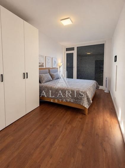 Apartament cu 3 camere semidecomandat, mobilat în Torontalului