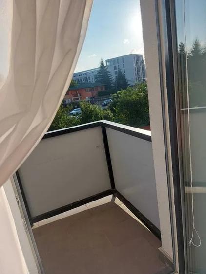 Apartament cu 2 camere semidecomandat, mobilat în Dâmbul Rotund