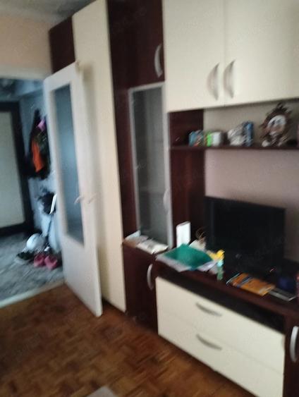 Apartament cu 2 camere semidecomandat în Rogerius