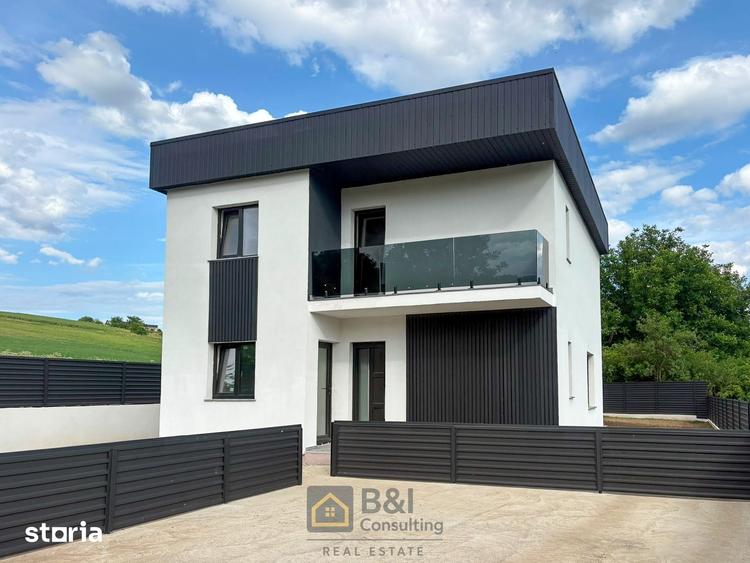 Casă cu 5 camere cu Teren 470 Mp în Popricani