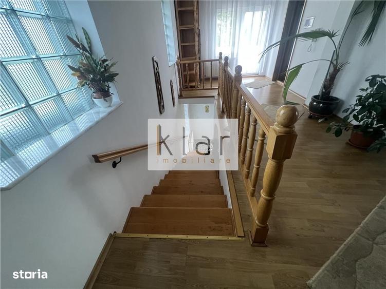 Casă cu 4 camere cu Teren 550 Mp în Central