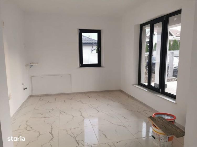 Casă cu 3 camere cu Teren 130 Mp în Vânători