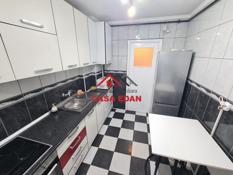 Apartament cu 2 camere semidecomandat în Câmpina