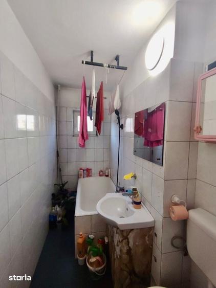 Apartament cu 3 camere în Nufărul