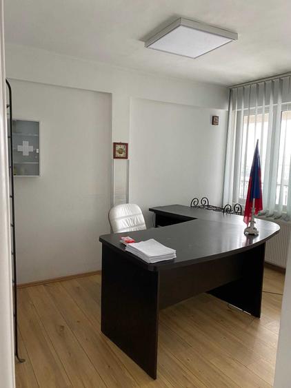 Spațiu comercial, de 140 mp, în Central
