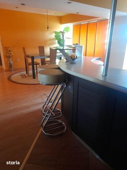 Apartament cu 3 camere decomandat în Ultracentral