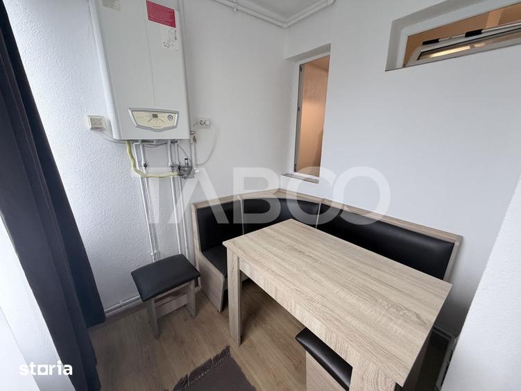 Apartament cu 2 camere nedecomandat, mobilat în Mihai Viteazul