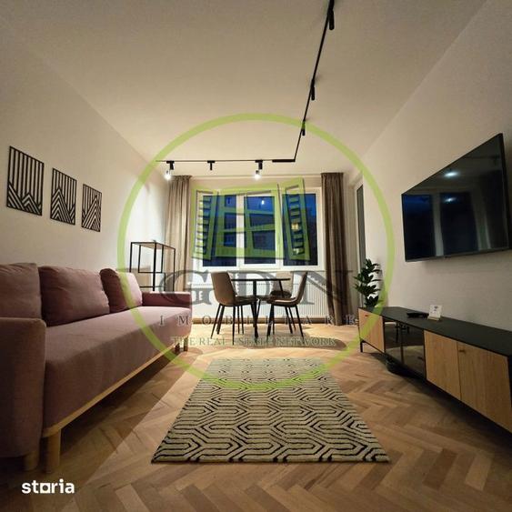 Apartament cu 3 camere, mobilat în Centrul Civic