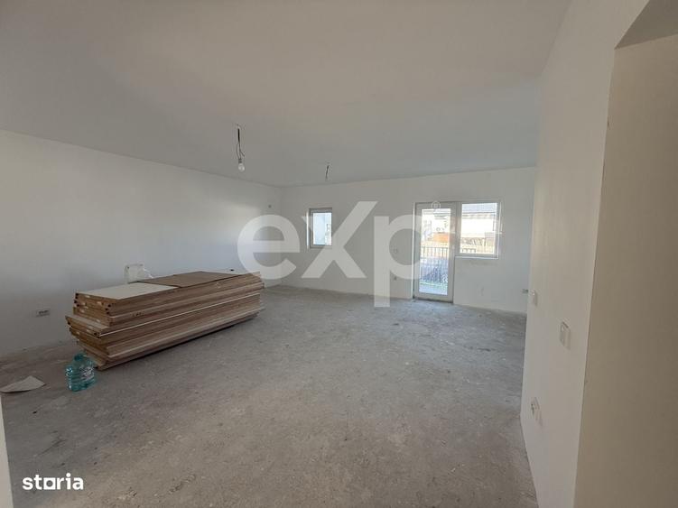Casă cu 4 camere în Miroslava