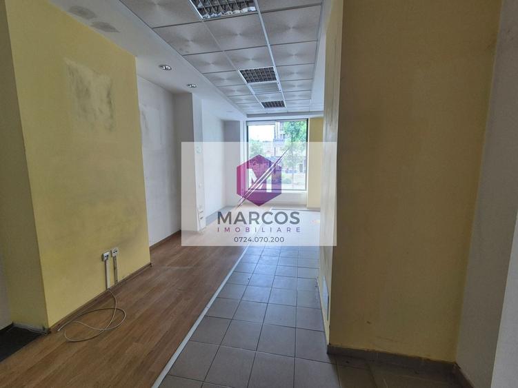 Spațiu comercial, de 150 mp, în Micro IV