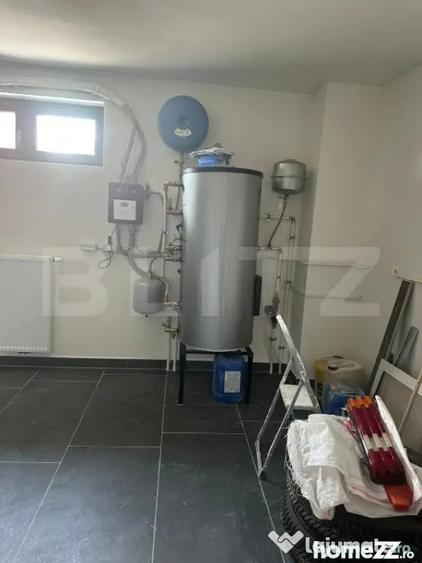 Spațiu comercial, de 350 mp, în Rădăuți