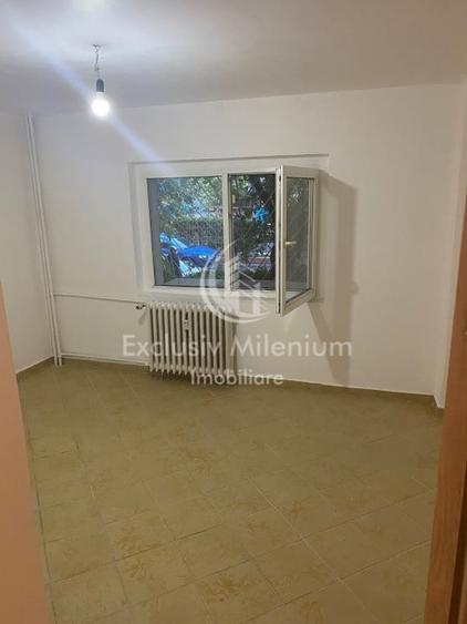 Birou, de 60 mp, în P-ța Alba Iulia