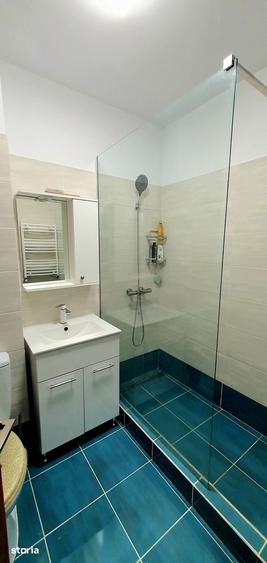 Apartament cu 2 camere decomandat în Titan