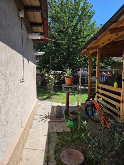 Casă cu 3 camere în Km 4