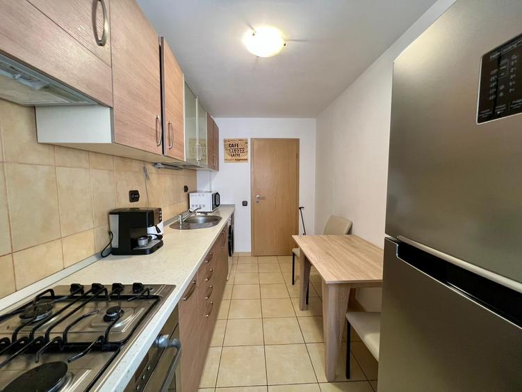 Apartament cu 2 camere decomandat, mobilat în Calea Turzii