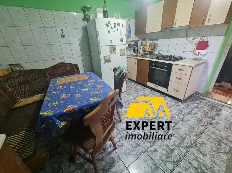 Casă cu 5 camere cu Teren 577 Mp în Brăilița