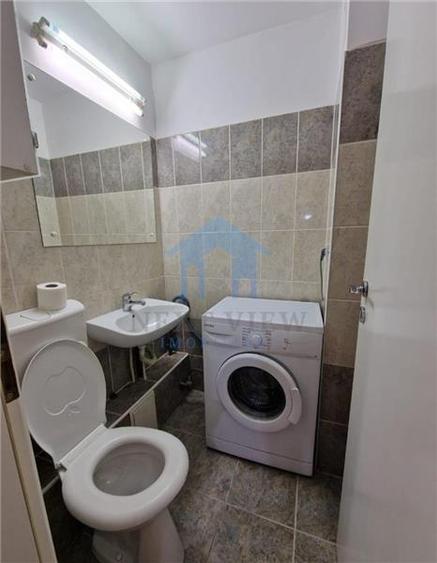 Apartament cu 3 camere decomandat în Plopilor