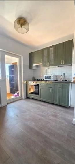 Apartament cu 2 camere decomandat în 13 Septembrie