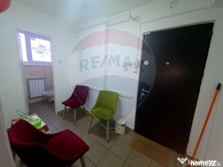 Spațiu comercial, de 45 mp, în Central
