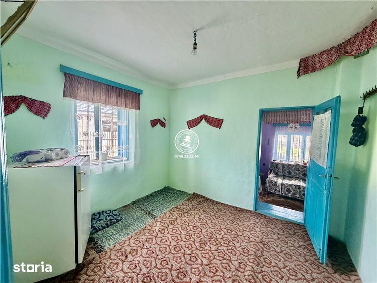 Casă cu 4 camere cu Teren 721 Mp în Bucium