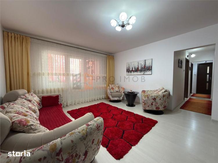Apartament 3 camere cf 1 semidecomandat zona Micro 3 - 6
