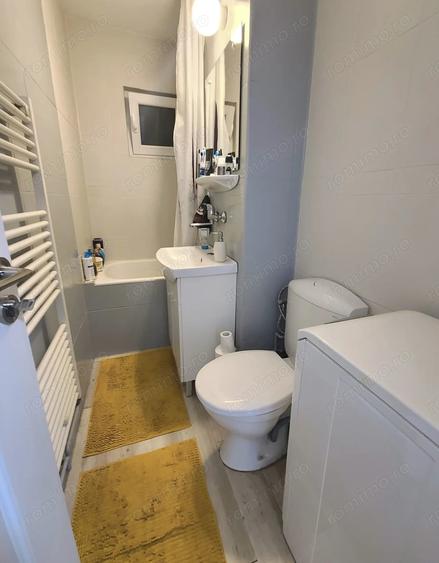 Apartament cu 2 camere semidecomandat în Semicentral