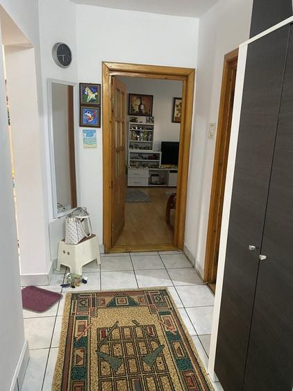 Apartament cu 3 camere decomandat în Unirii Nord