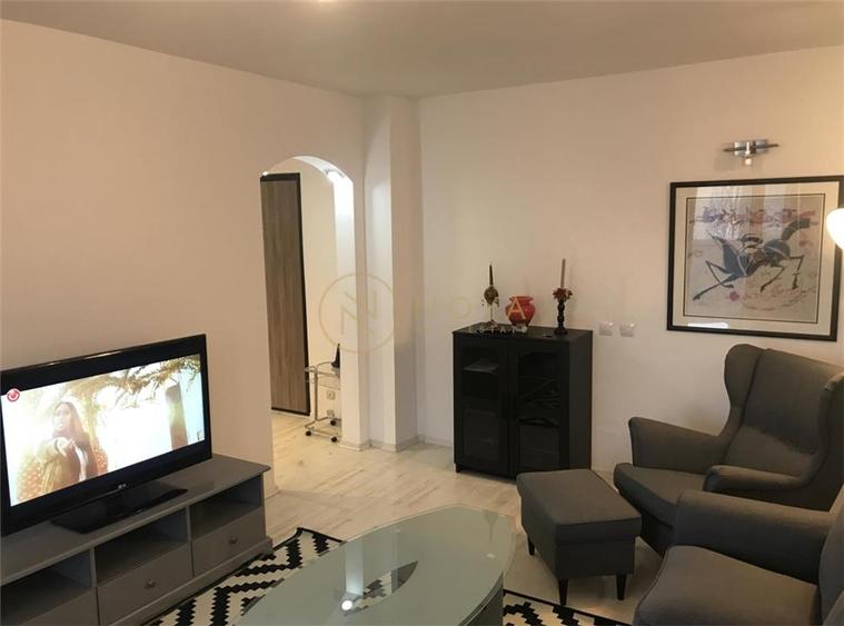 Apartament cu 2 camere decomandat, mobilat în Aviației
