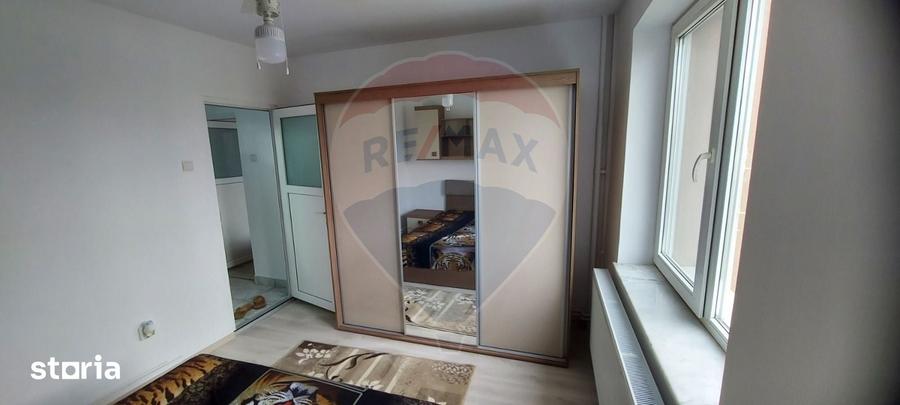 Apartament cu 3 camere decomandat în Gheorgheni — fotografia 1