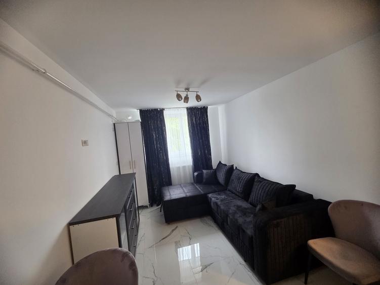Apartament cu 2 camere decomandat în Fălticeni