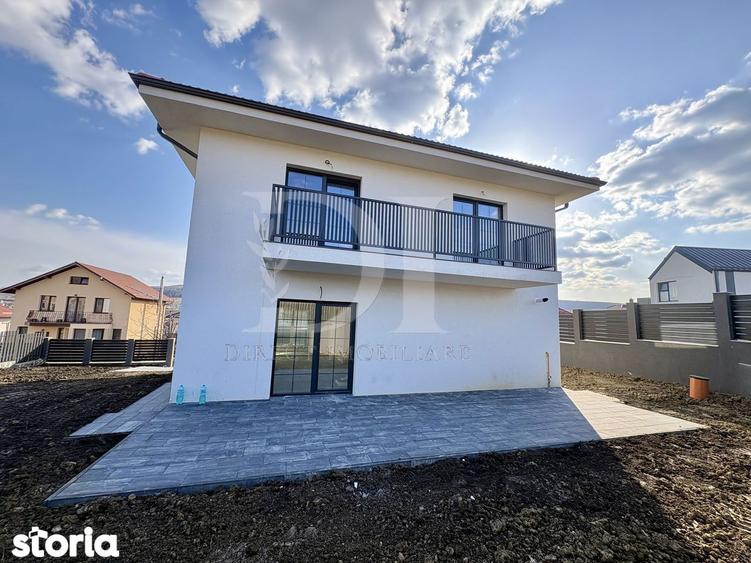 Casă cu 4 camere cu Canalizare în Chinteni