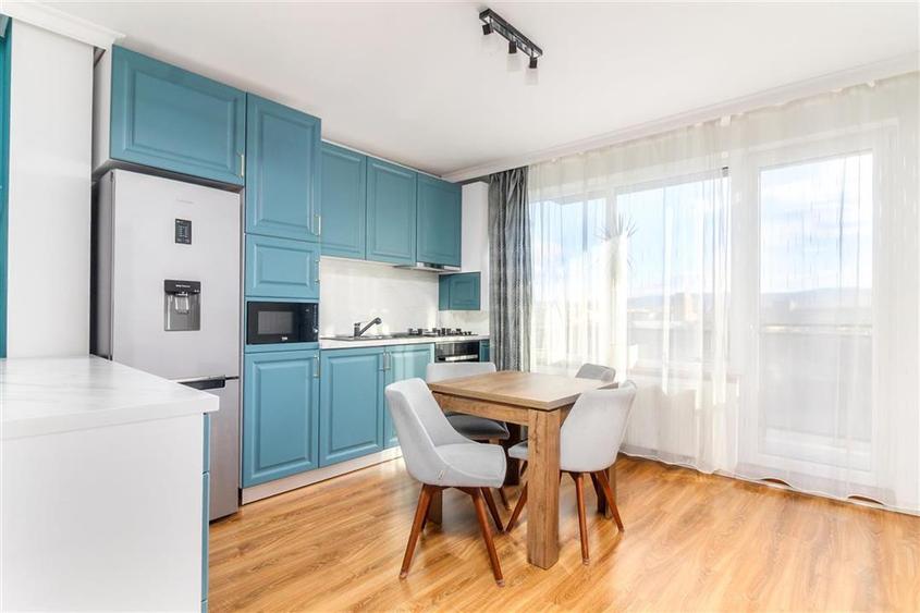 Apartament cu 2 camere semidecomandat, mobilat în Iris
