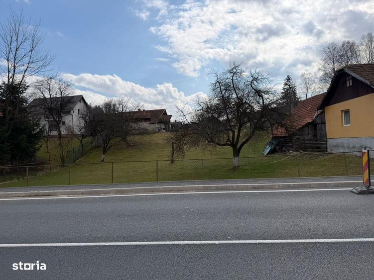 Teren intravilan, Bran, 1020 MP, acces din E574 - 5