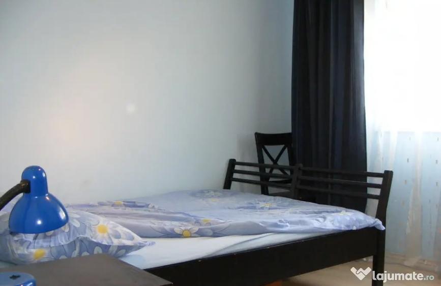 Apartament cu 2 camere semidecomandat în Giurgiului