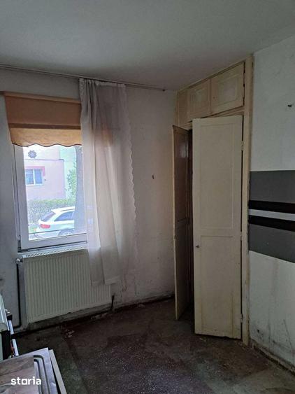 Apartament cu 2 camere semidecomandat în Micro 16
