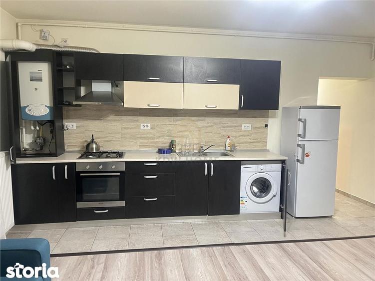 Apartament cu 2 camere decomandat, mobilat în Tei