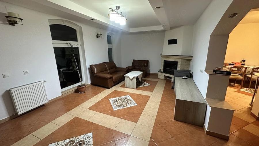 Casă cu 4 camere cu Teren 200 Mp în Țiglari