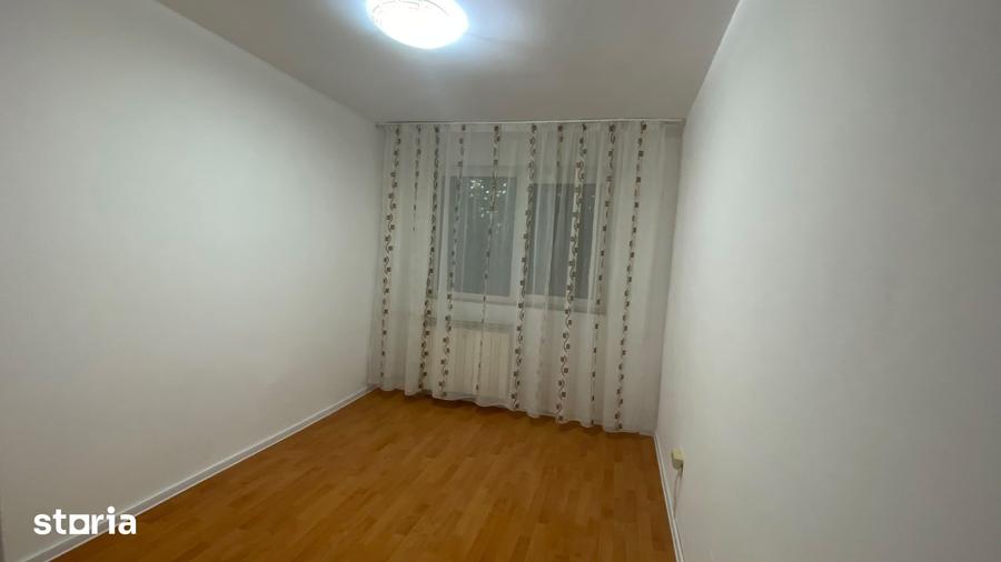 Garsonieră în Micro 40