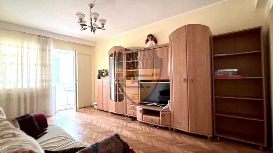Apartament cu 2 camere decomandat, mobilat în Ultracentral