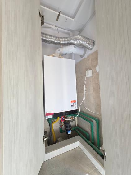 Apartament cu 2 camere decomandat în Metalurgiei