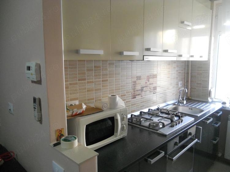 Apartament cu 2 camere decomandat în Precista